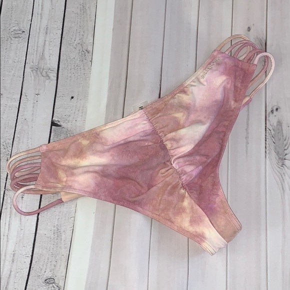 🌸Billabong Cotton Candy Pink Bikini Set NWT - Picture 5 of 8